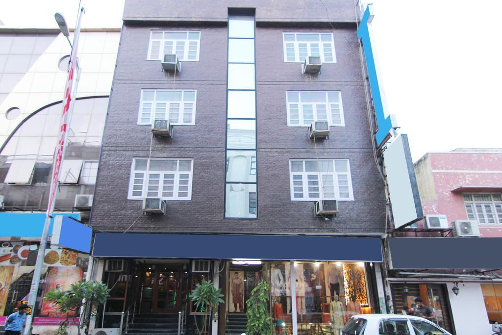 Hotel Rahul Palace Нью-Дели Экстерьер фото